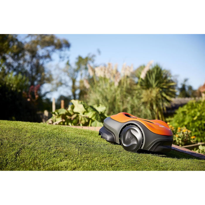 Flymo Ultralife 1500 Robot Lawnmower 1500m2